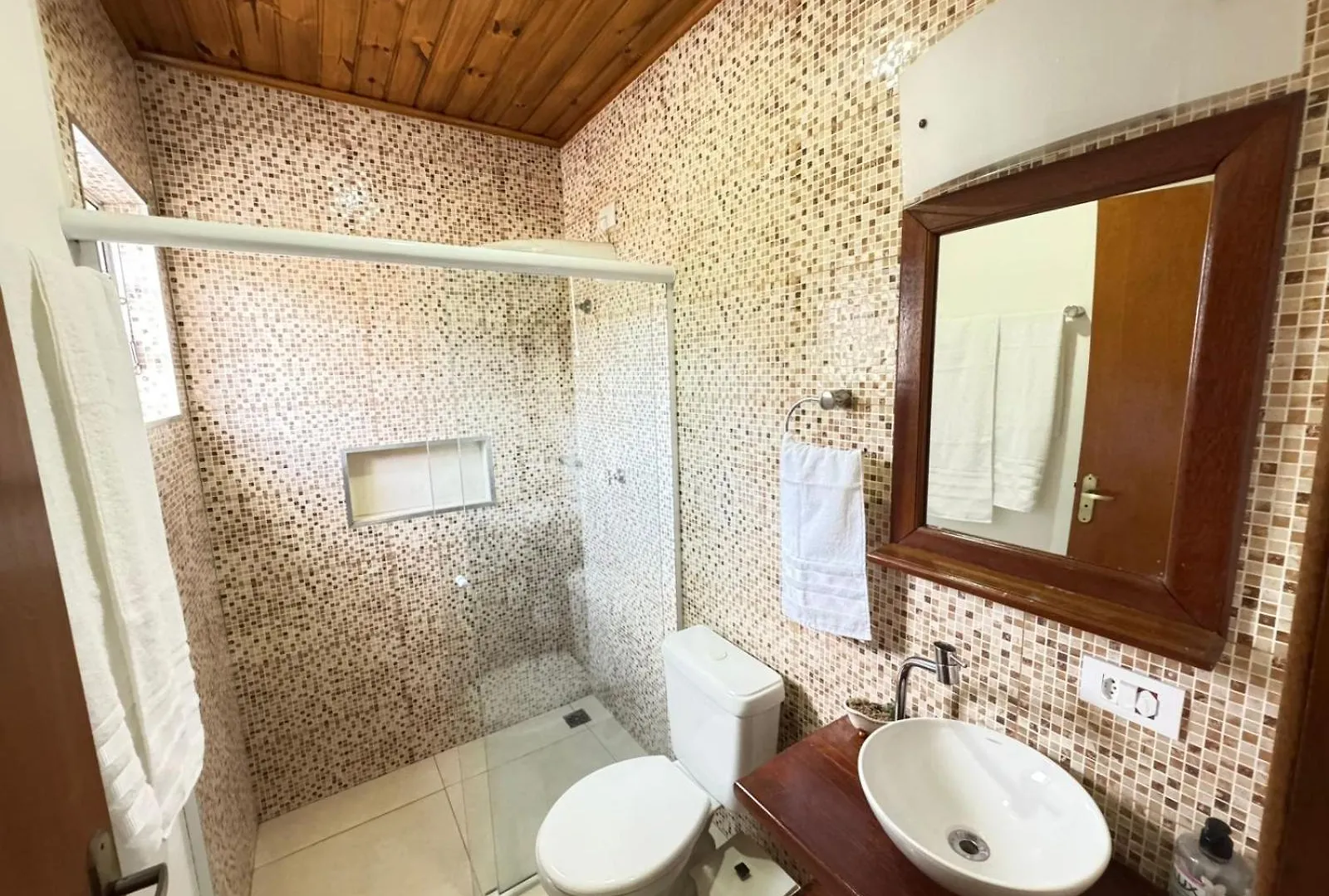 Appartement Apartamento Ceu 15 Min Do Centrinho Campos do Jordão Brazilië